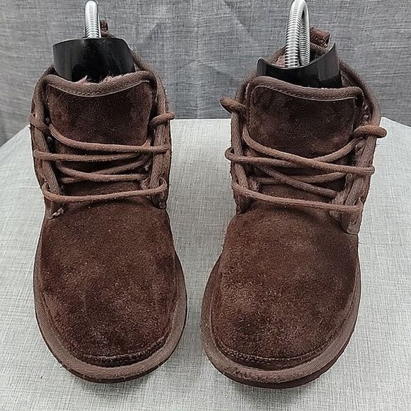 UGG Men's Neumel Classic sheep fur Suede Leather Boots Brown Sz 9 - Picture 2 of 11